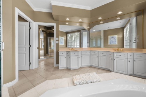16220 Morgan Creek Crescent, Surrey, BC 