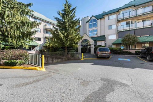 409-2962 Trethewey Street, Abbotsford, BC 