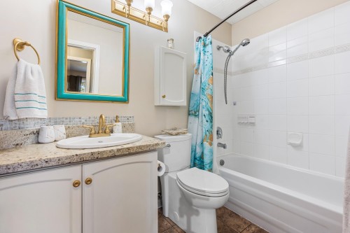 409-2962 Trethewey Street, Abbotsford, BC 