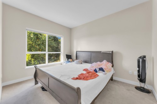 409-9655 King George Boulevard, Surrey, BC 