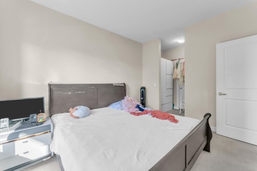 409-9655 King George Boulevard, Surrey, BC 