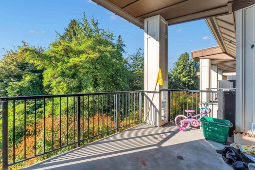 409-9655 King George Boulevard, Surrey, BC 