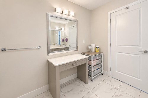 73-15665 Mountain View Drive, Surrey, BC 