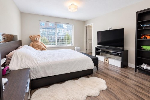 73-15665 Mountain View Drive, Surrey, BC 