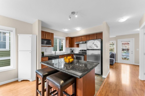 6-6110 138 Street, Surrey, BC 