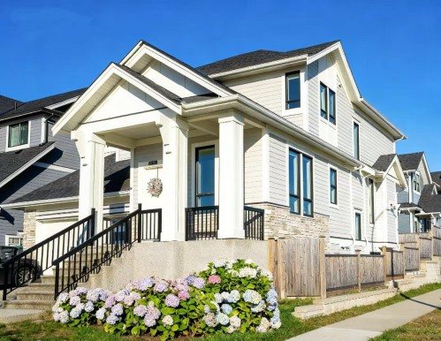 2112 166 Street, Surrey, BC 