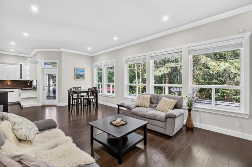 8266 211 Street, Langley, BC 