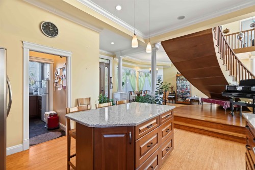 9168 Delview Lane, Delta, BC 