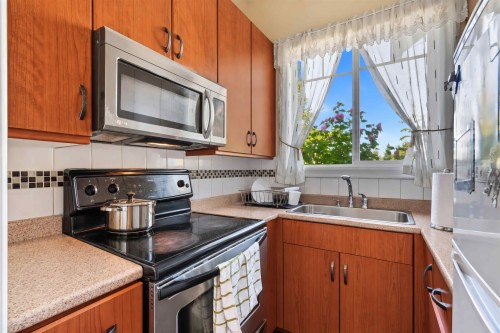 9168 Delview Lane, Delta, BC 