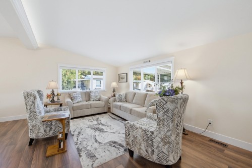 3-27111 0 Avenue, Langley, BC 