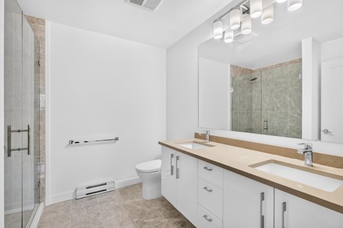218-20829 77A Avenue, Langley, BC 
