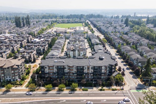 218-20829 77A Avenue, Langley, BC 