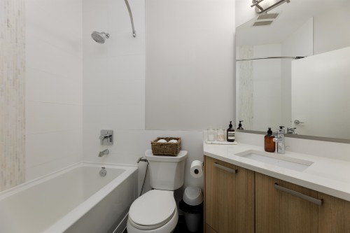 407-10477 154 Street, Surrey, BC 