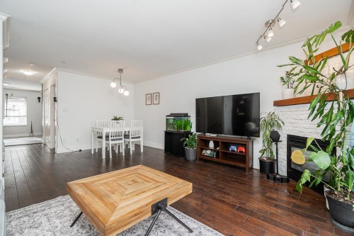 15-8968 208 Street, Langley, BC 