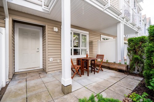15-8968 208 Street, Langley, BC 