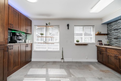 15-8968 208 Street, Langley, BC 