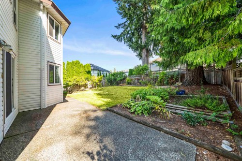 6012 124 Street, Surrey, BC 