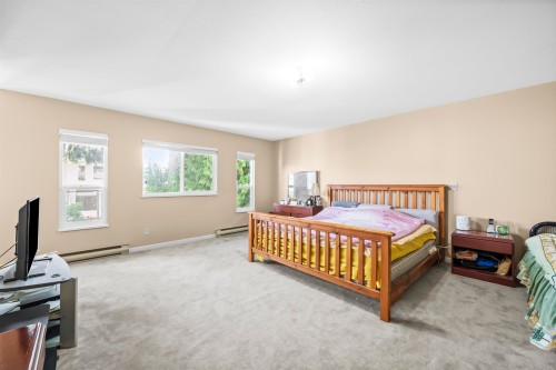 6012 124 Street, Surrey, BC 