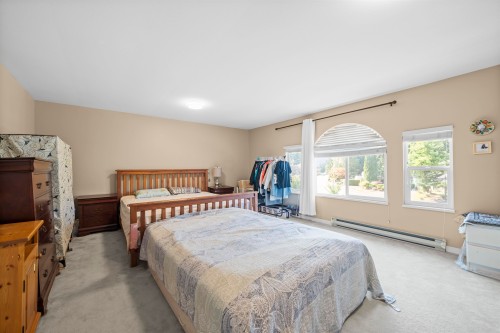 6012 124 Street, Surrey, BC 