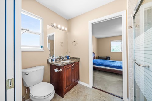 6012 124 Street, Surrey, BC 