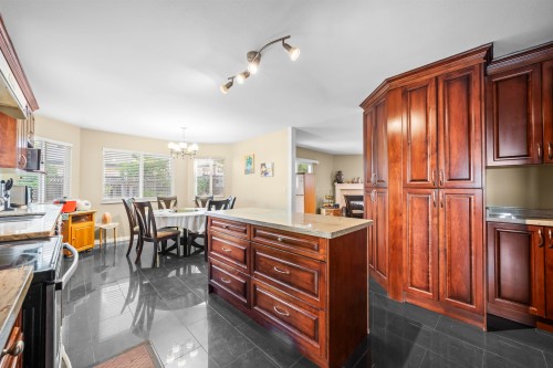 6012 124 Street, Surrey, BC 