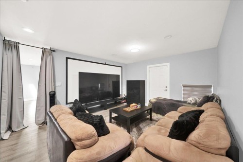 6640 123 Street, Surrey, BC 
