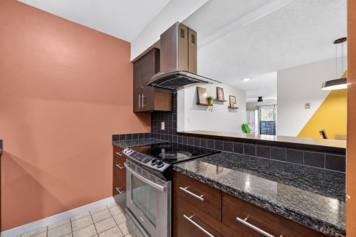 307-5906 176A Street, Surrey, BC 