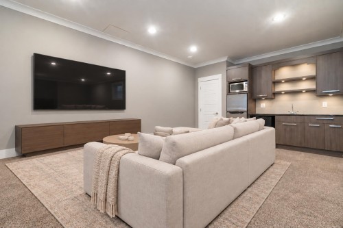 35576 Goodbrand Drive, Abbotsford, BC 