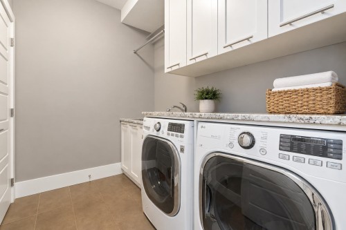 35576 Goodbrand Drive, Abbotsford, BC 