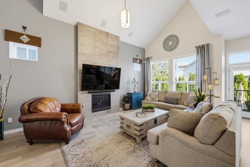27515 27A Avenue, Langley, BC 