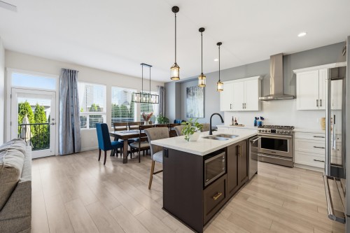 27515 27A Avenue, Langley, BC 