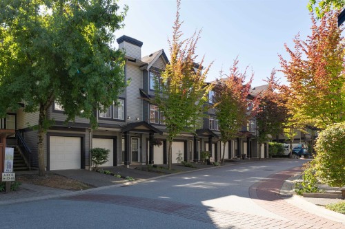 27-19448 68 Avenue, Surrey, BC 