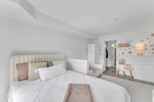 315-7505 138 Street, Surrey, BC 