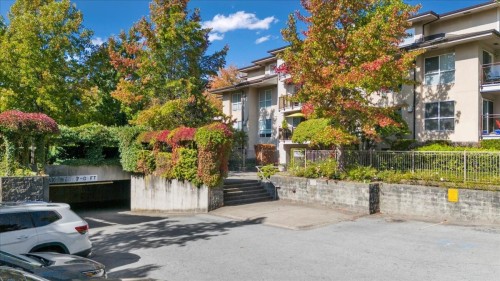 315-7505 138 Street, Surrey, BC 