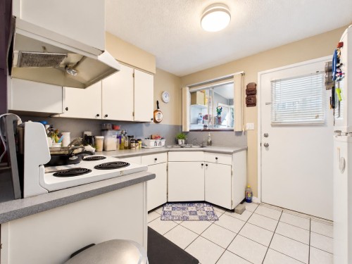 11272-11274 88 Avenue S, Delta, BC 