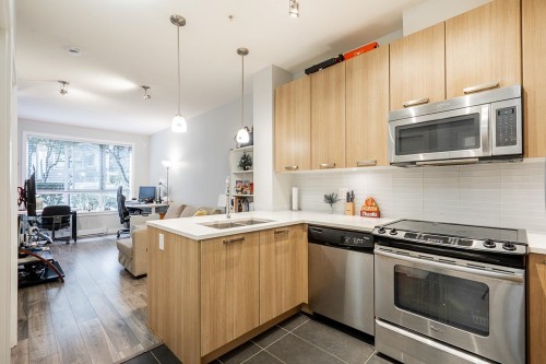 209-15388 105 Avenue  Surrey, BC V3R 0C4