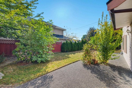 20711 90A Avenue, Langley, BC 
