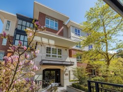 207-2950 King George Boulevard Surrey, BC V4P 0E5
