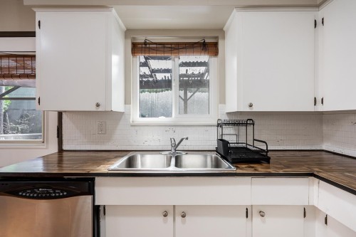 15084 Raven Place, Surrey, BC 