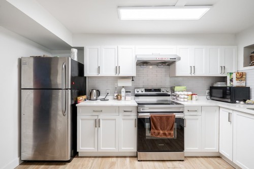 15084 Raven Place, Surrey, BC 
