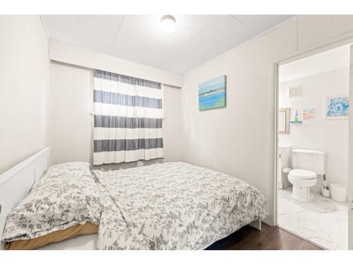 14878 Buena Vista Avenue, White Rock, BC 