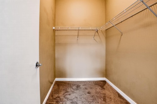 523-13733 107A Avenue, Surrey, BC 
