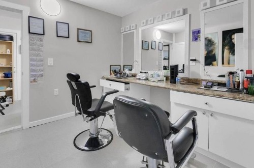 9892 130 Street, Surrey, BC 