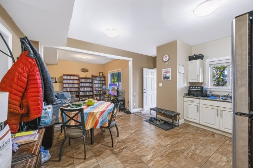 35708 Zanatta Place, Abbotsford, BC 