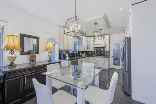 35708 Zanatta Place, Abbotsford, BC 