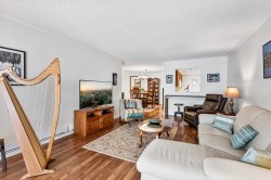 204-1458 Blackwood Street White Rock, BC V4B 3V4