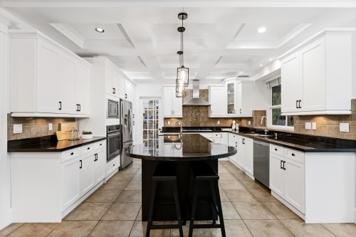15296 57 Avenue, Surrey, BC 