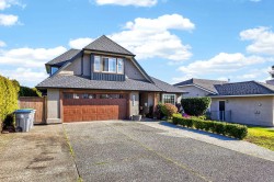 1065 King George Boulevard Surrey, BC V4A 9S7
