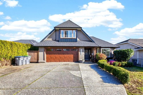 1065 King George Boulevard, Surrey, BC 