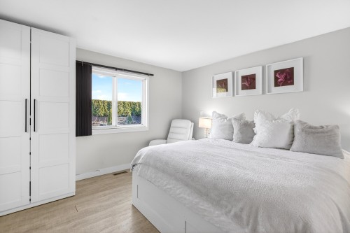 1065 King George Boulevard, Surrey, BC 